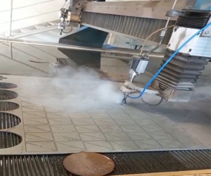 Hydro Dynamic commissions its new CNC waterjet Machine